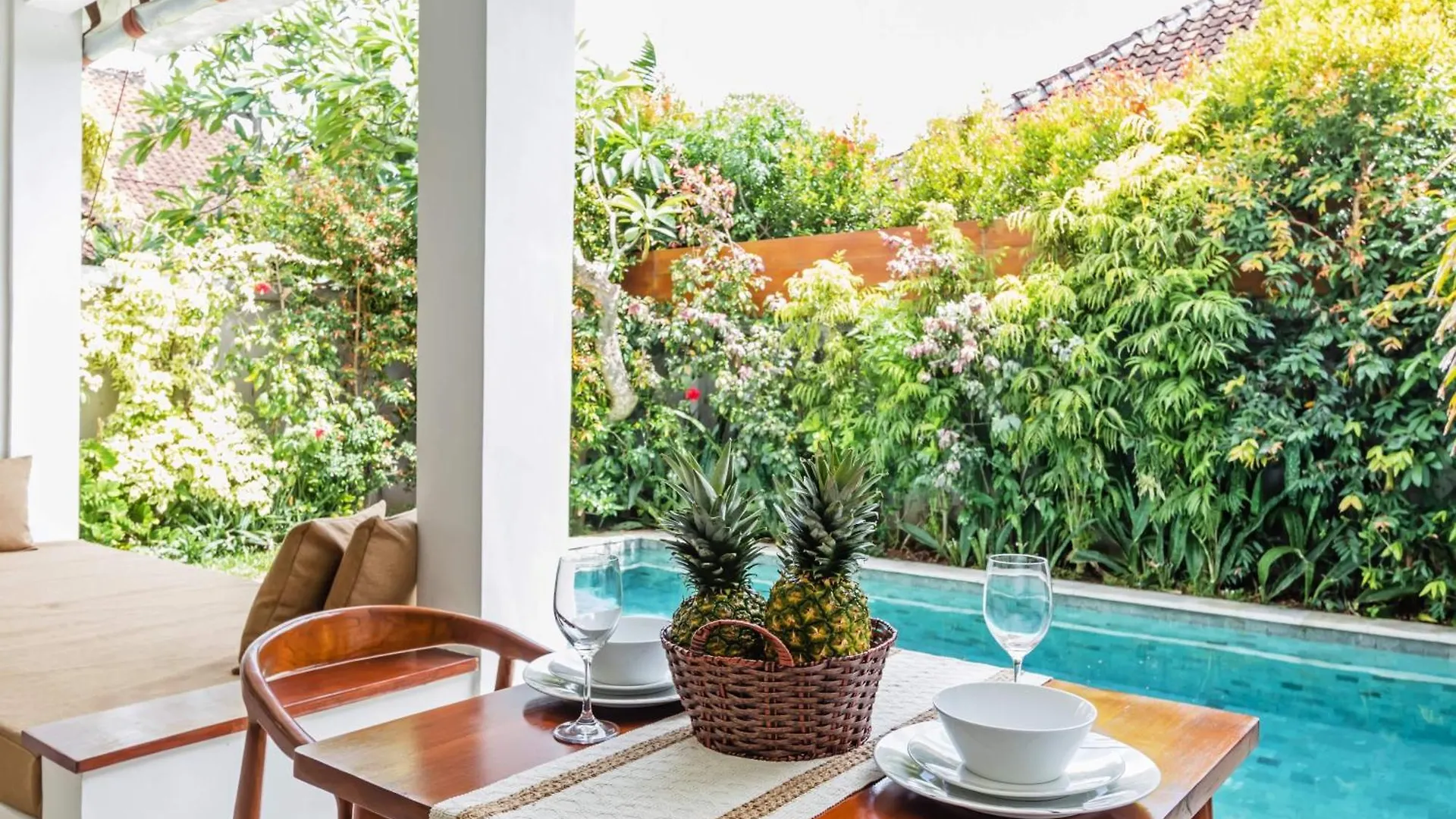 Adorable 1Br Villas In The Herat Of Seminyak