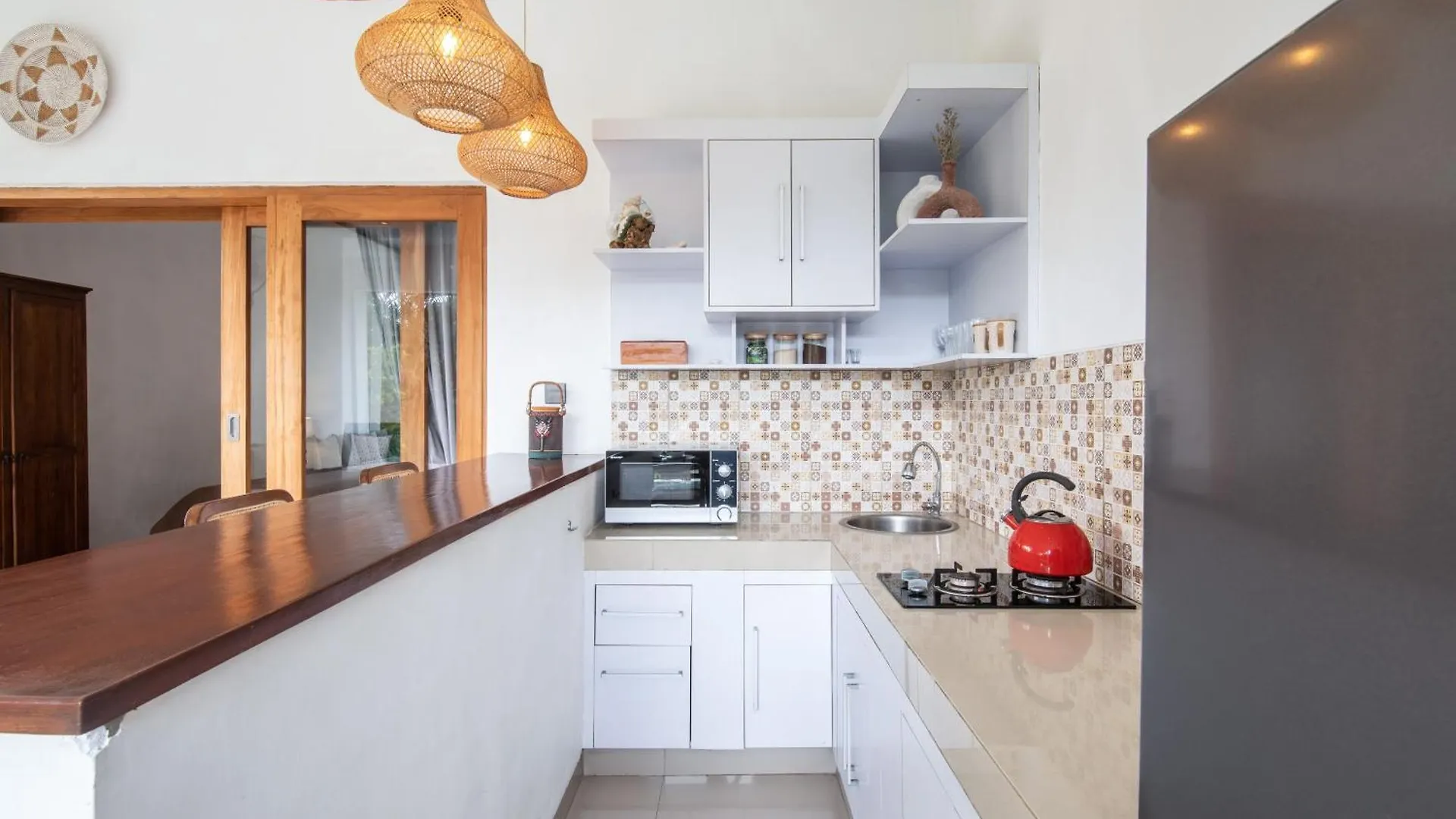 Adorable 1Br Villas In The Herat Of Seminyak Indonesia