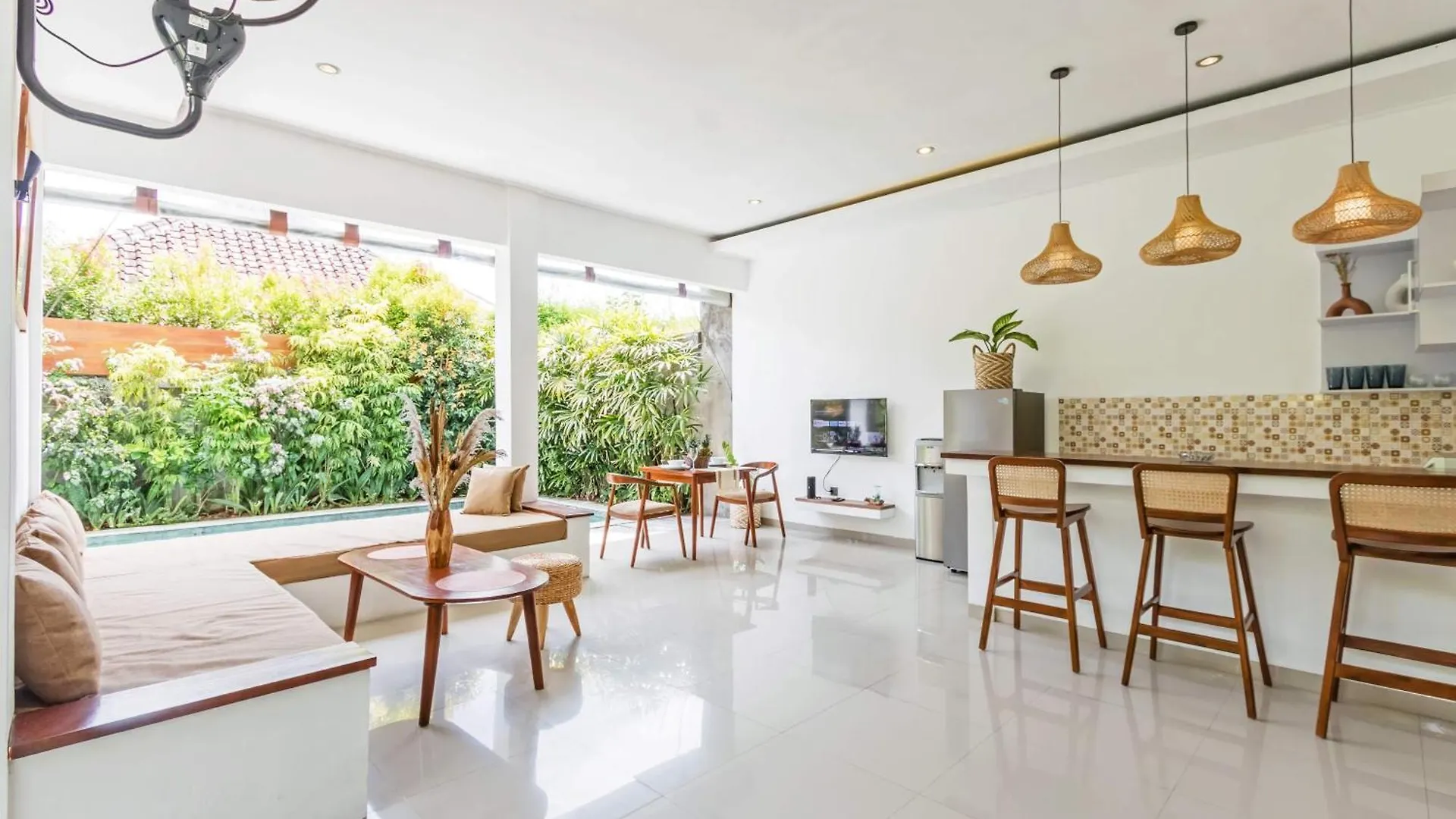 Adorable 1Br Villas In The Heart Of Seminyak